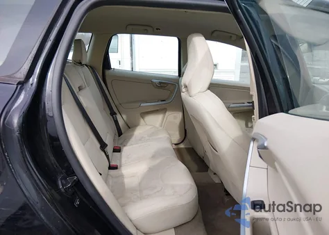 2012 Volvo Xc60 3.2 z USA, uszkodzony, nr VIN YV4940DL0C2238615